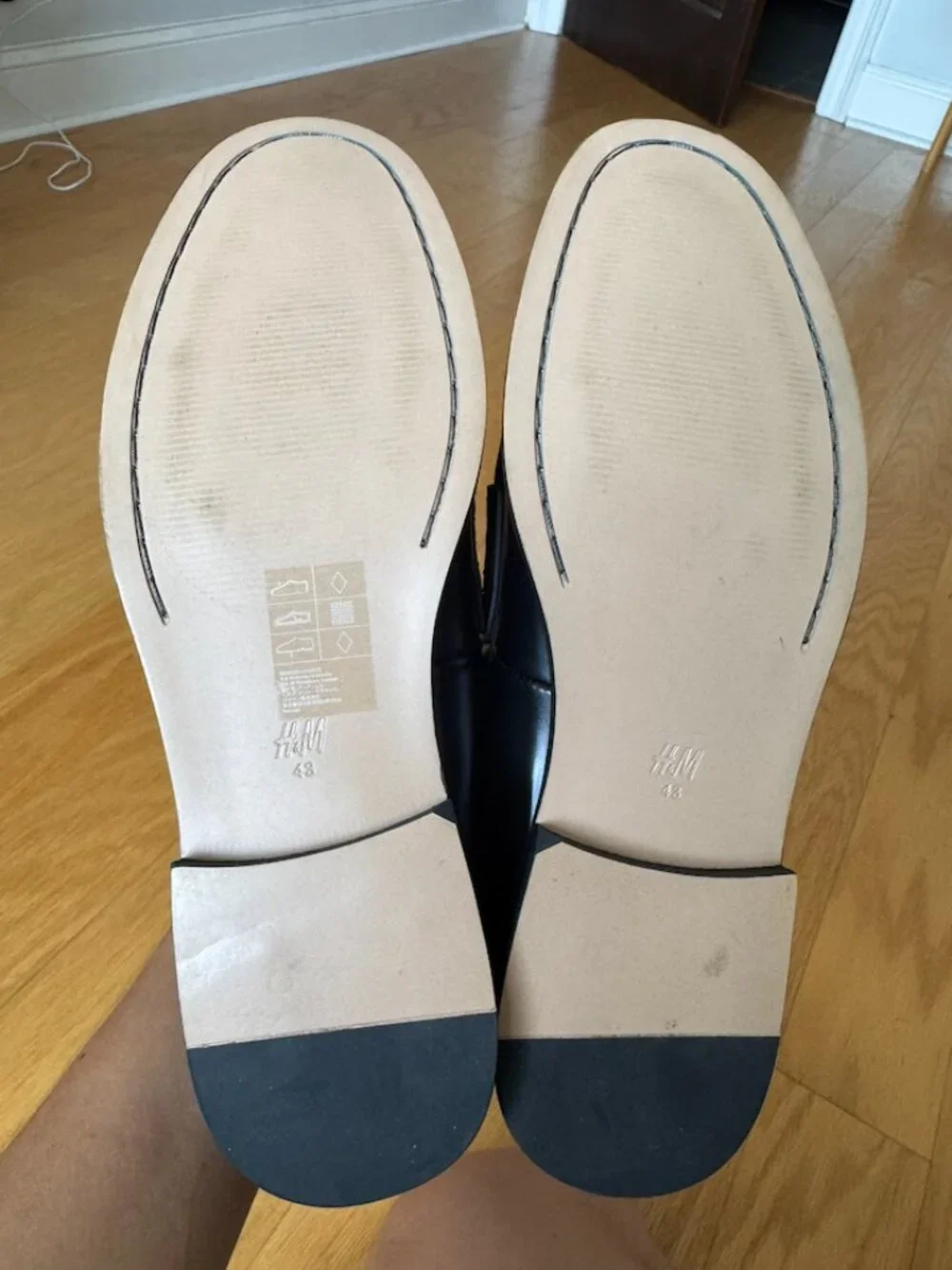 BRAND NEW H&M Black Loafers in Size 43